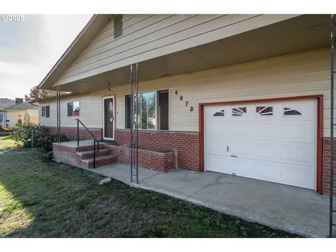 4072 Hanna Street Roseburg OR 97471