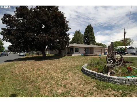 3300 9th Drive Baker City OR 97814