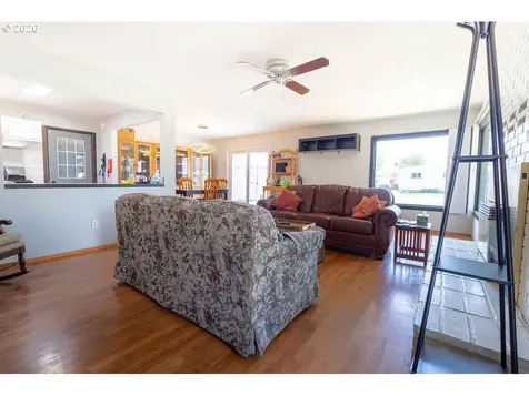 3300 9th Drive Baker City OR 97814