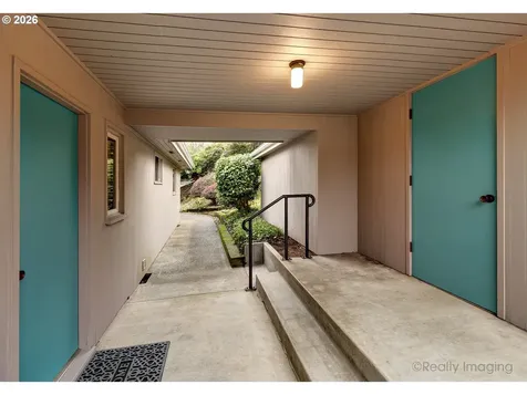 8000 SW Linden Road Portland OR 97225