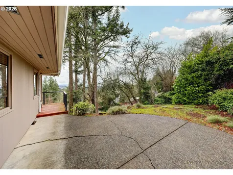 8000 SW Linden Road Portland OR 97225