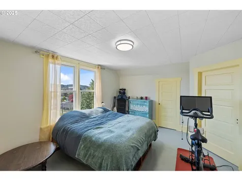 360 1st Avenue Coos Bay OR 97420