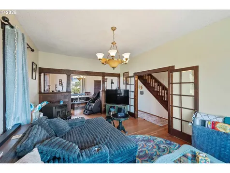 360 1st Avenue Coos Bay OR 97420