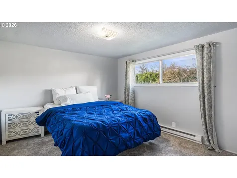 610 Colonial Drive Springfield OR 97477