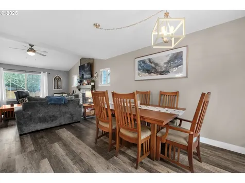 753 SW Kalmia Avenue Warrenton OR 97146