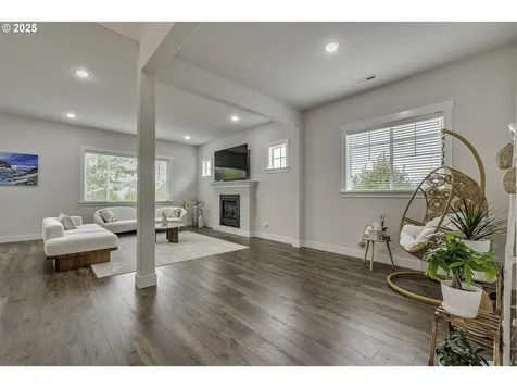 15080 NW Legend Street Portland OR 97229