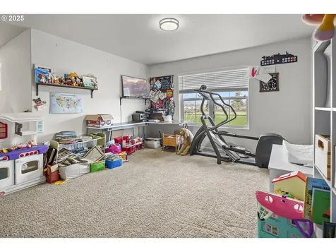 854 N Valley Drive Molalla OR 97038