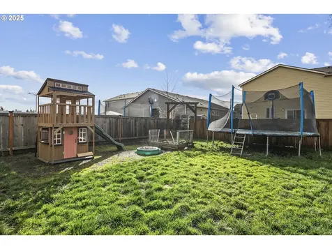 854 N Valley Drive Molalla OR 97038