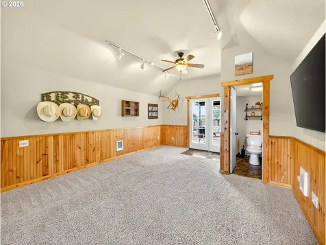 20556 S May Road Oregon City OR 97045