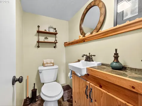 20556 S May Road Oregon City OR 97045