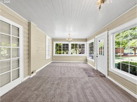 20556 S May Road Oregon City OR 97045