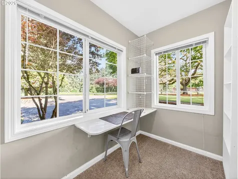 20556 S May Road Oregon City OR 97045