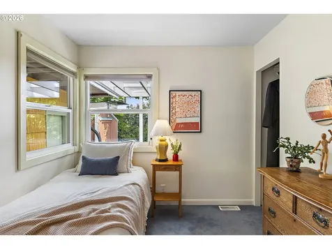 8437 NE Going Place Portland OR 97220