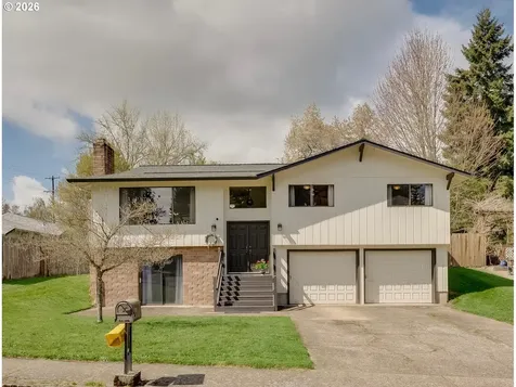 207 NW Ash Street Mcminnville OR 97128