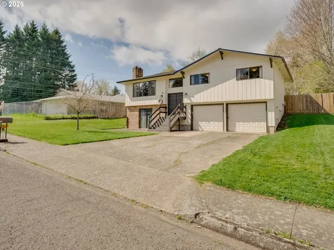 207 NW Ash Street Mcminnville OR 97128