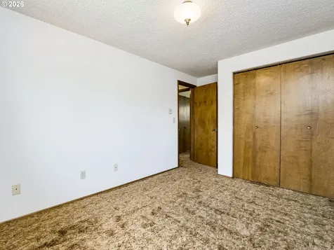 207 NW Ash Street Mcminnville OR 97128
