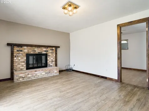 207 NW Ash Street Mcminnville OR 97128