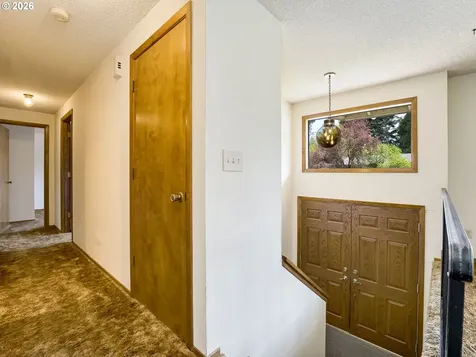 207 NW Ash Street Mcminnville OR 97128