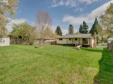 207 NW Ash Street Mcminnville OR 97128