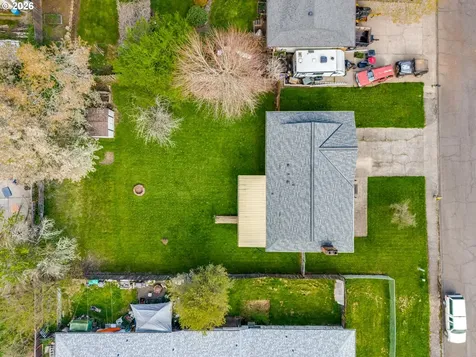 207 NW Ash Street Mcminnville OR 97128