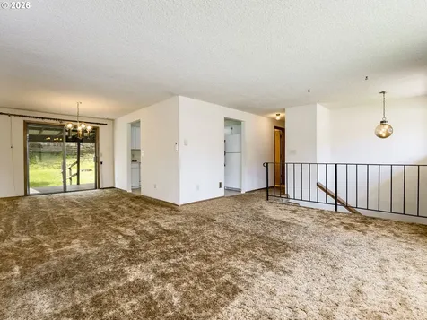 207 NW Ash Street Mcminnville OR 97128