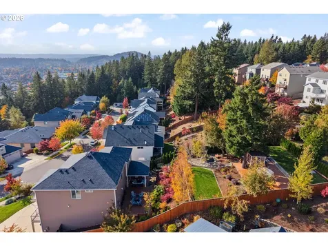 14341 SE Lyon Street Happy Valley OR 97086