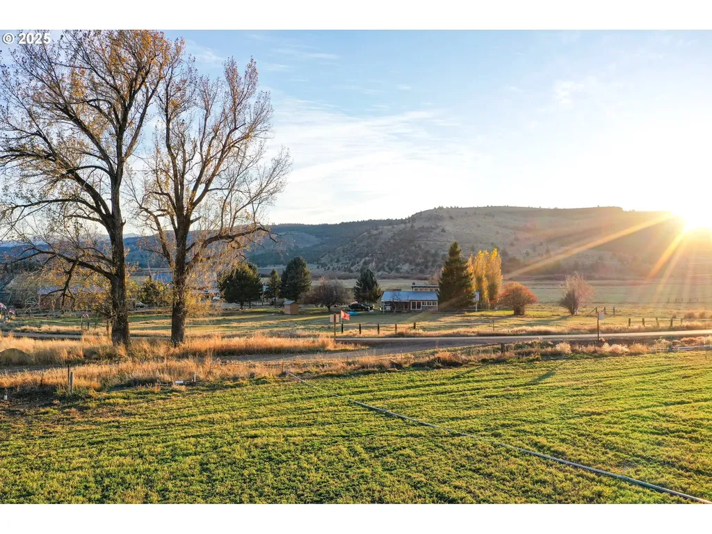 28000 SE Paulina Highway Prineville OR 97754