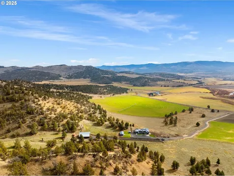 28000 SE Paulina Highway Prineville OR 97754