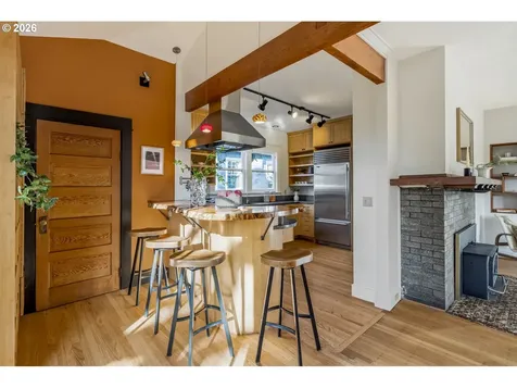 2347 NE 8th Avenue Portland OR 97212