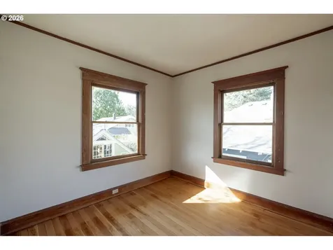 2347 NE 8th Avenue Portland OR 97212