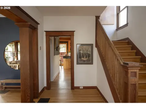 2347 NE 8th Avenue Portland OR 97212