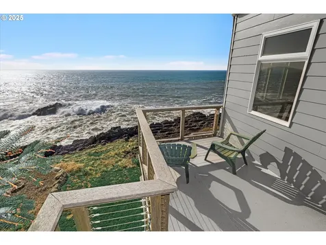 3535 Rocky Creek Avenue Depoe Bay OR 97341