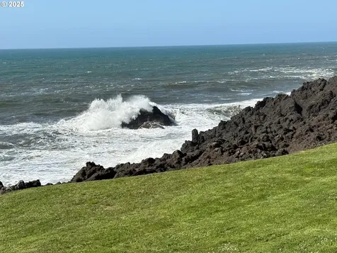 3535 Rocky Creek Avenue Depoe Bay OR 97341