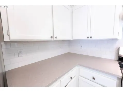 384 Lower Lavista Court Salem OR 97304