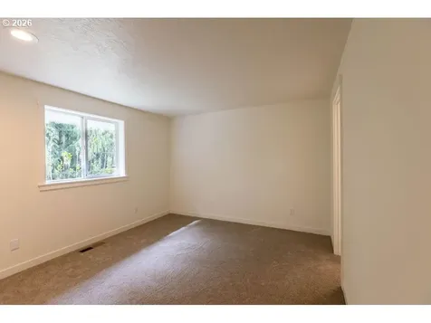 384 Lower Lavista Court Salem OR 97304