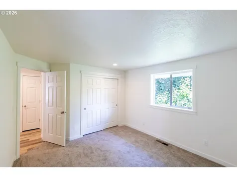 384 Lower Lavista Court Salem OR 97304