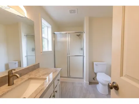 384 Lower Lavista Court Salem OR 97304