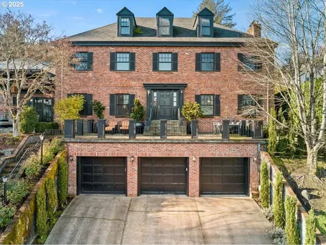 635 NW Albemarle Terrace Portland OR 97210