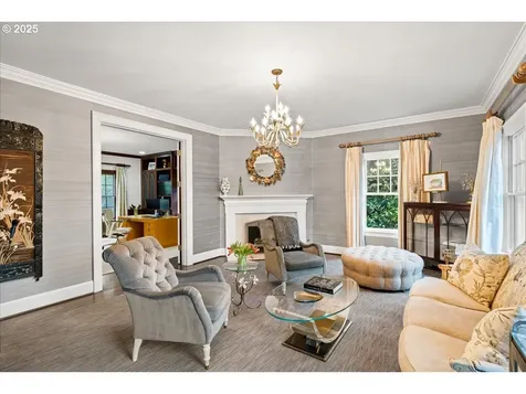 635 NW Albemarle Terrace Portland OR 97210