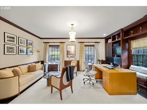 635 NW Albemarle Terrace Portland OR 97210