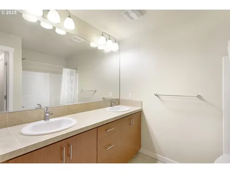 16449 NW Chadwick Way Portland OR 97229