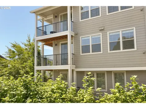 16449 NW Chadwick Way Portland OR 97229