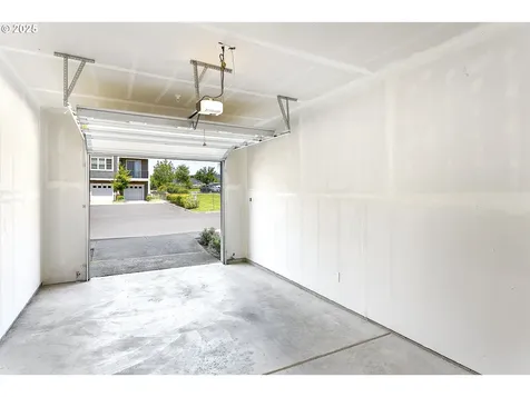16449 NW Chadwick Way Portland OR 97229