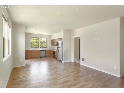 16449 NW Chadwick Way Portland OR 97229
