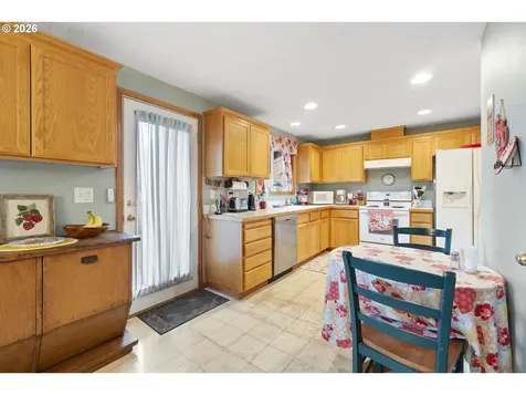 6441 SE 136th Court Portland OR 97236