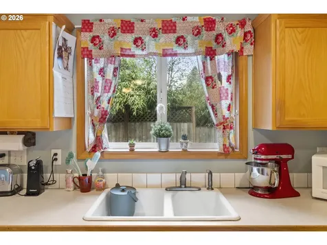 6441 SE 136th Court Portland OR 97236