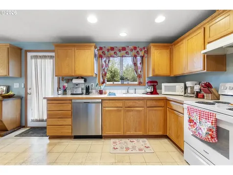 6441 SE 136th Court Portland OR 97236