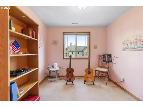 6441 SE 136th Court Portland OR 97236