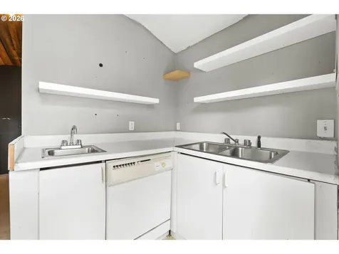6441 SE 136th Court Portland OR 97236