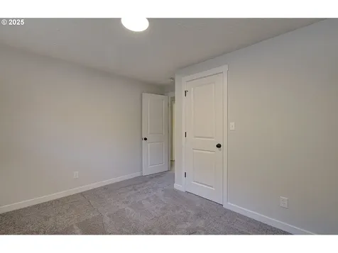 6015 NE Erin Way Vancouver WA 98686